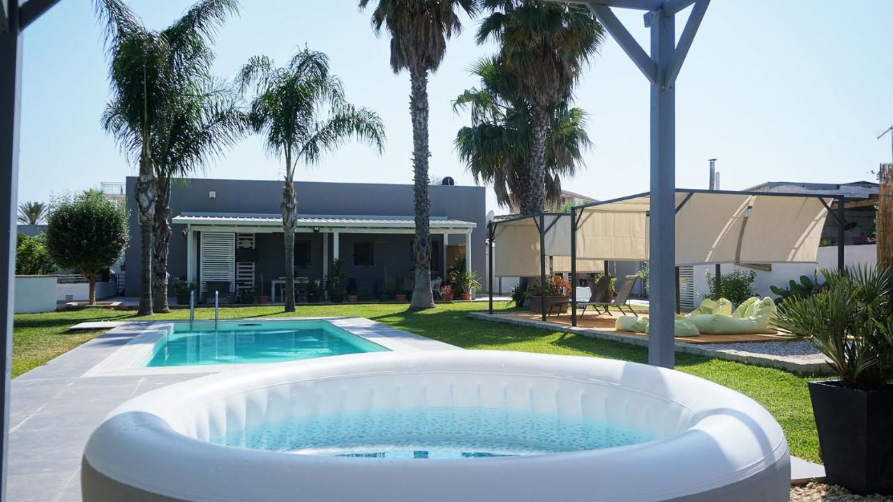Dependance In Villa Con Piscina Syrakus Exterior foto