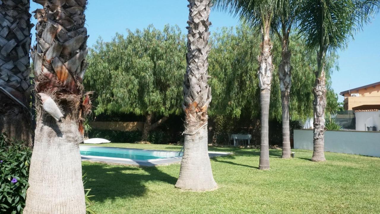 Dependance In Villa Con Piscina Syrakus Exterior foto
